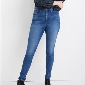 11” Madewell 30T high rise skinny.